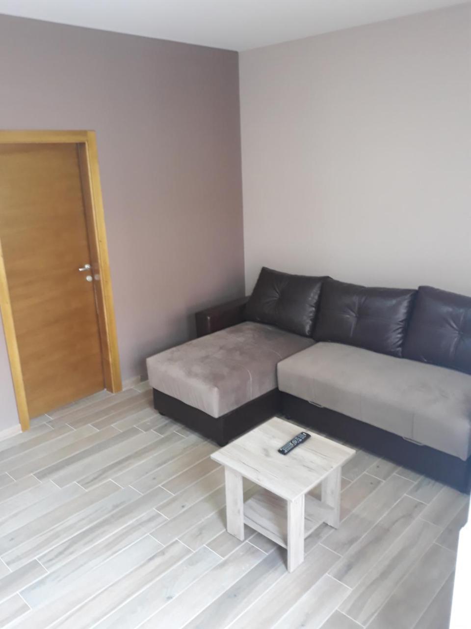 Apartmani Radulovic Vrnjačka Banja Kültér fotó